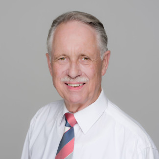 Dr. Walter Kamm